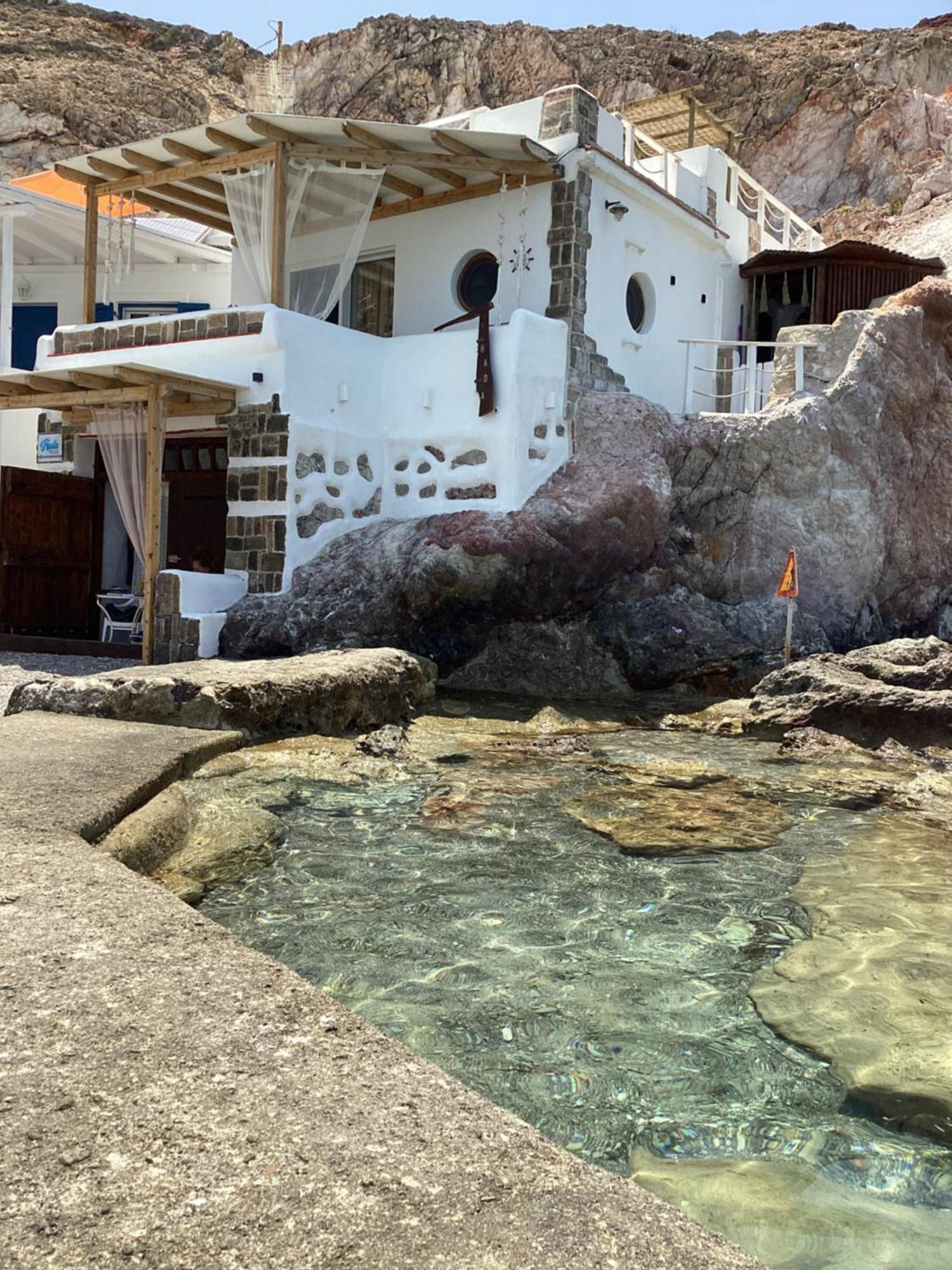 Hada Seaside Apartment Firopotamos Esterno foto